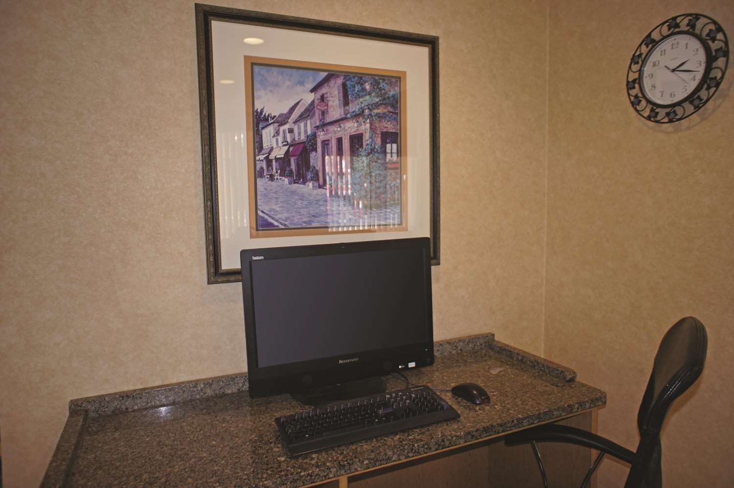 La Quinta Inn & Suites by Wyndham Tampa Fairgrounds - Casino 41/43