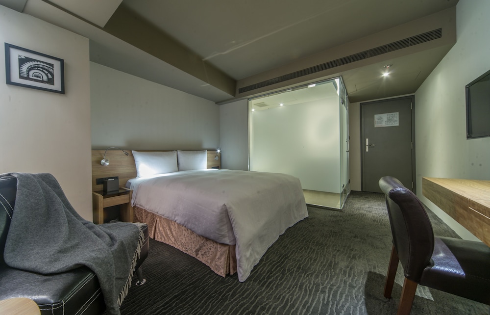 Simple Plus Hotel 24/50