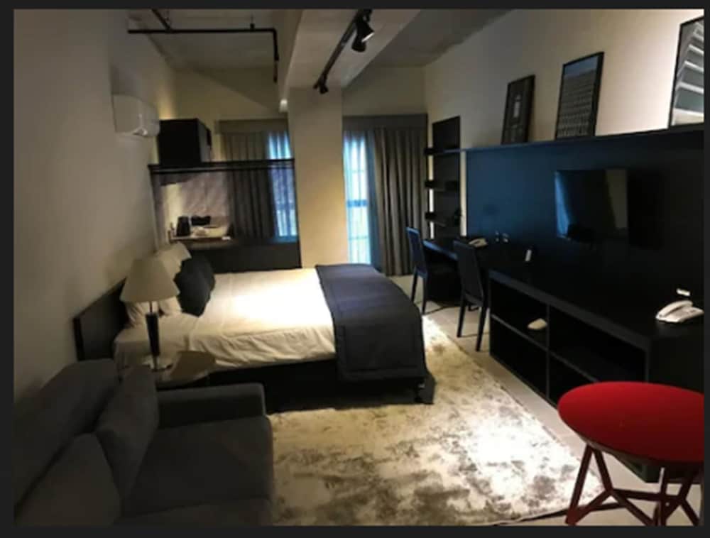 SUPERIOR, STUDIO, ANNEX