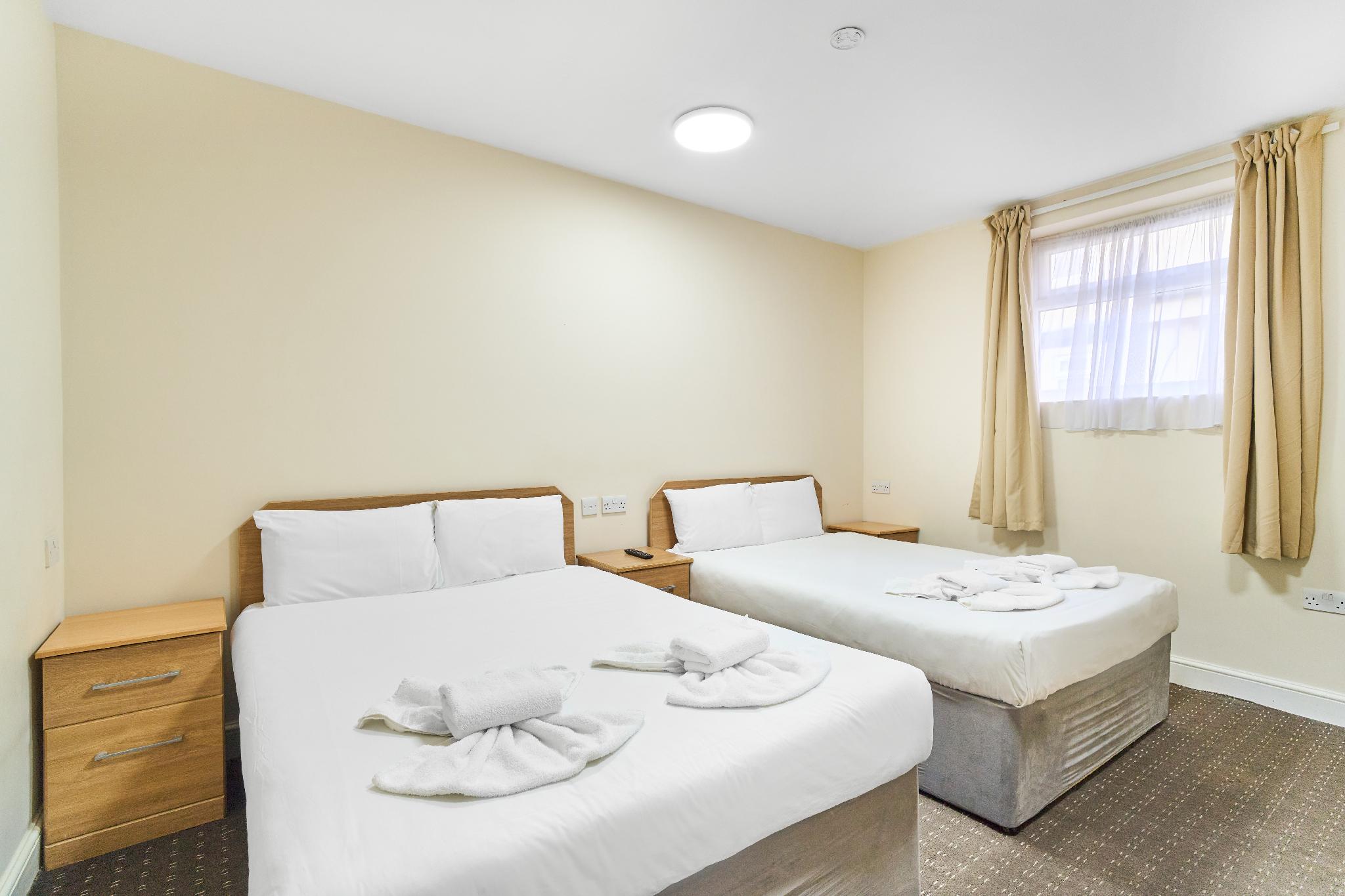 Room, Triple, Double Bed
