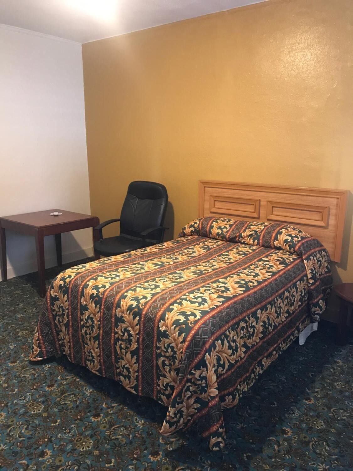 Hotel West Inn Hollywood - La 8/21