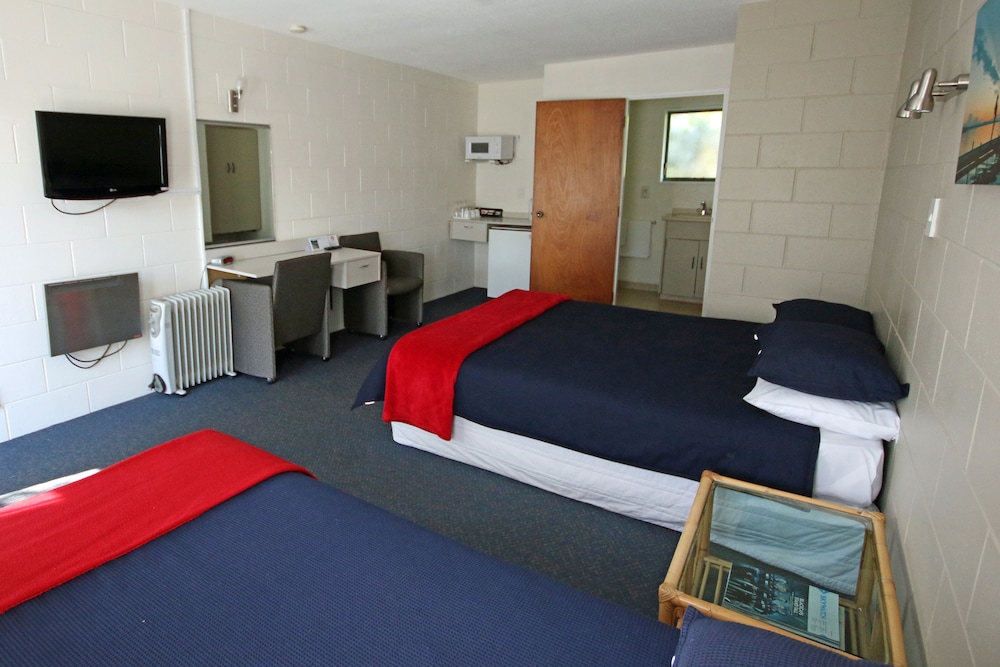 Midway Pacifica Lodge 45/62