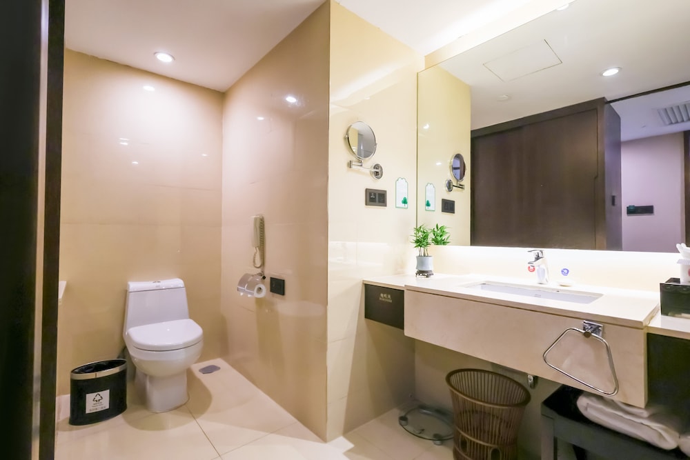Guangdong Yingbin Hotel 44/49
