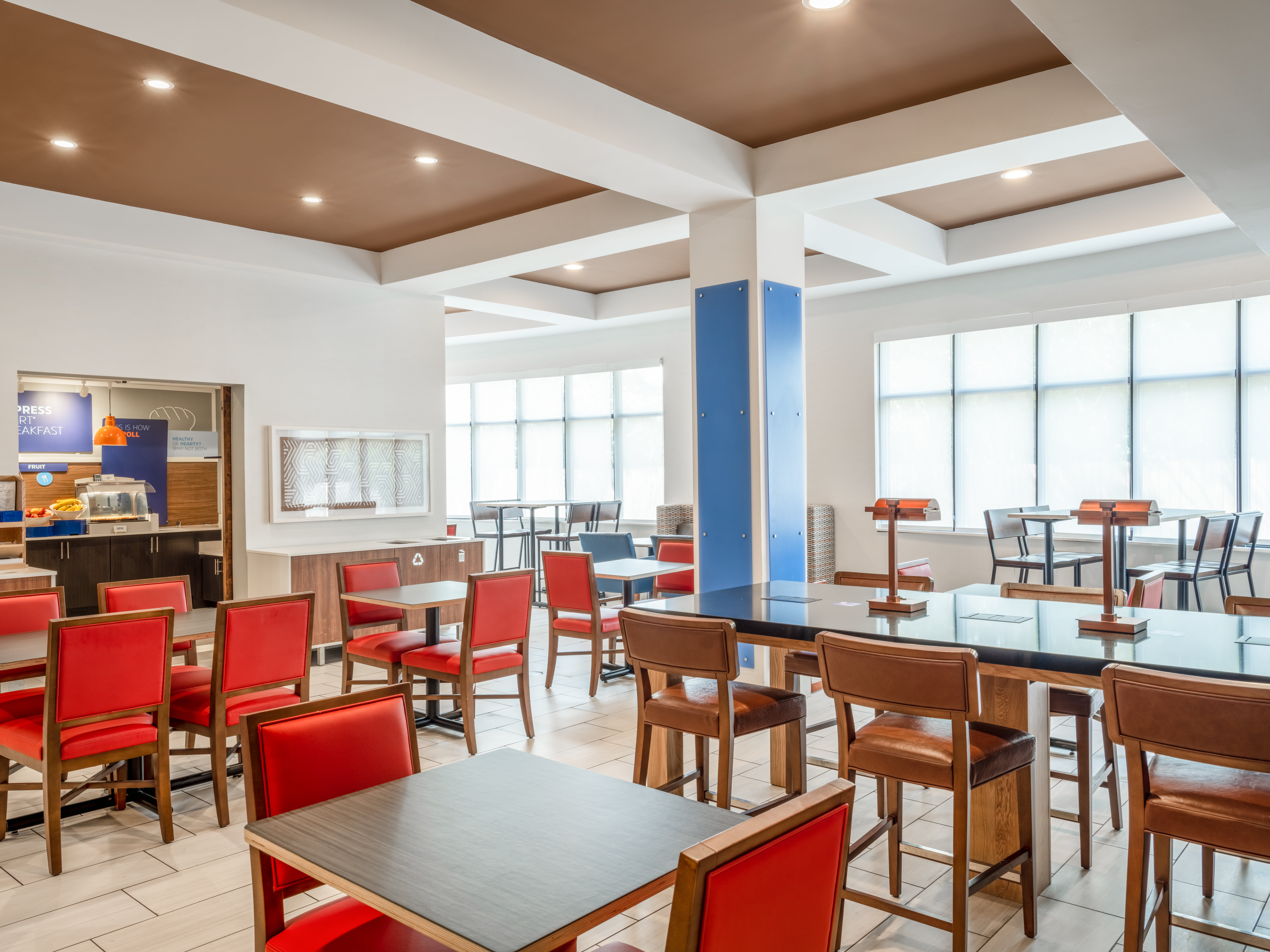 Holiday Inn Express Hotel Suites Beaumont Nw 21/28