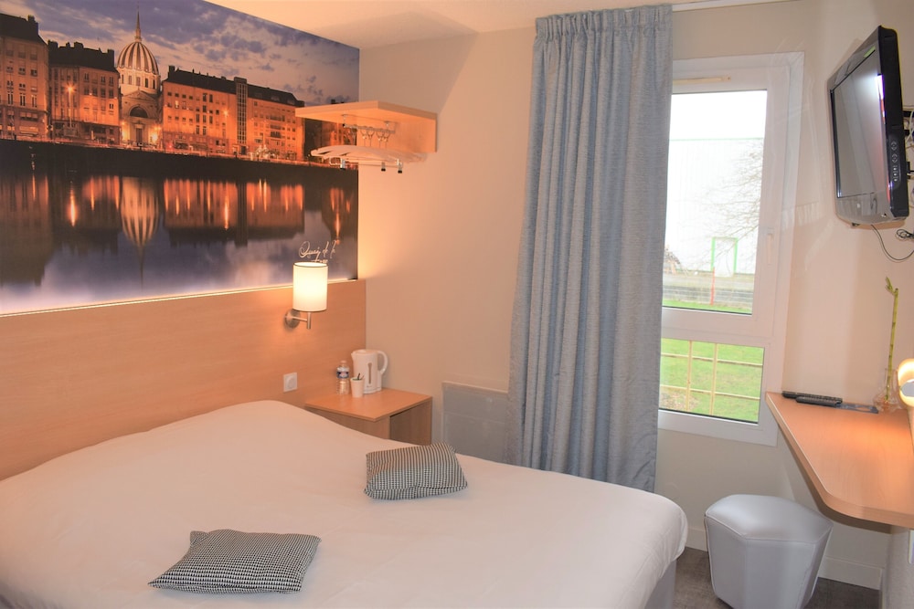 INN DESIGN HOTEL CHATEAUBRIANT 8/37