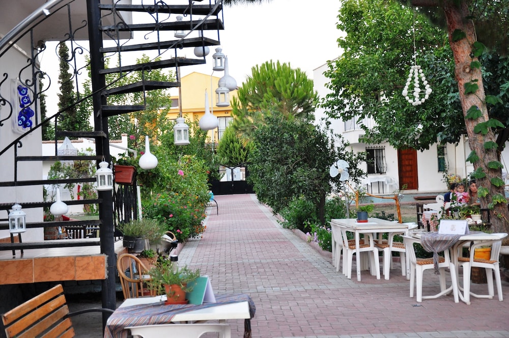 Mursel Pansiyon Garden Hotel 23/35