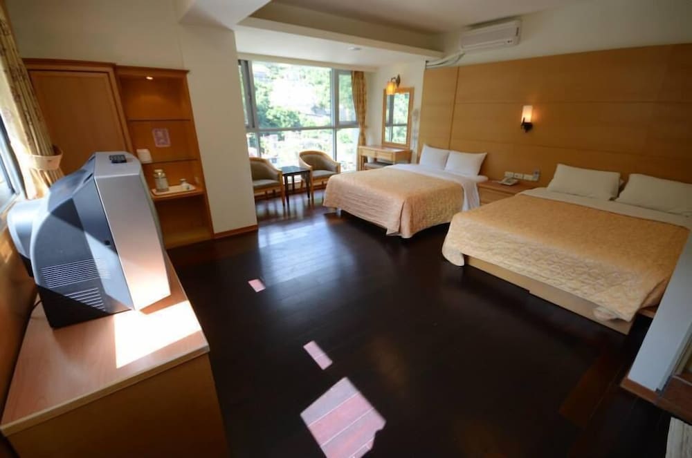 Ming Lu Holiday Hotel 14/50