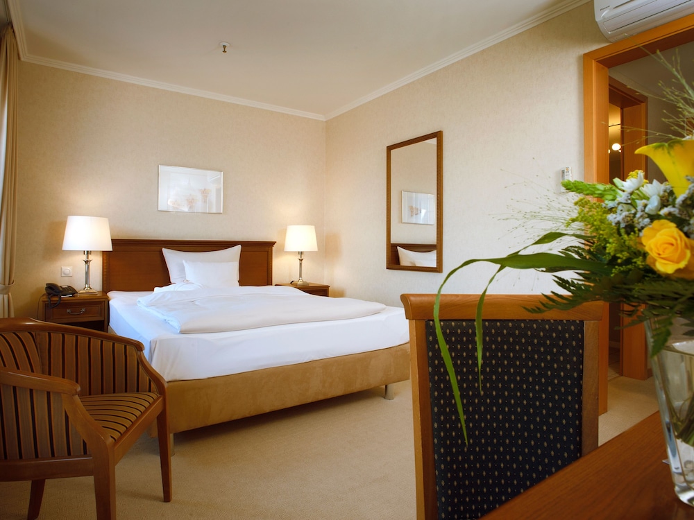 Bergstrom Hotel Luneburg 8/50