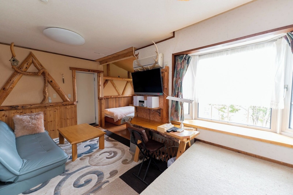 Country Inn Milky House 73/82