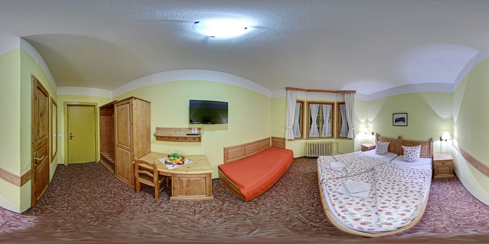 Alpsky Hotel 45/68
