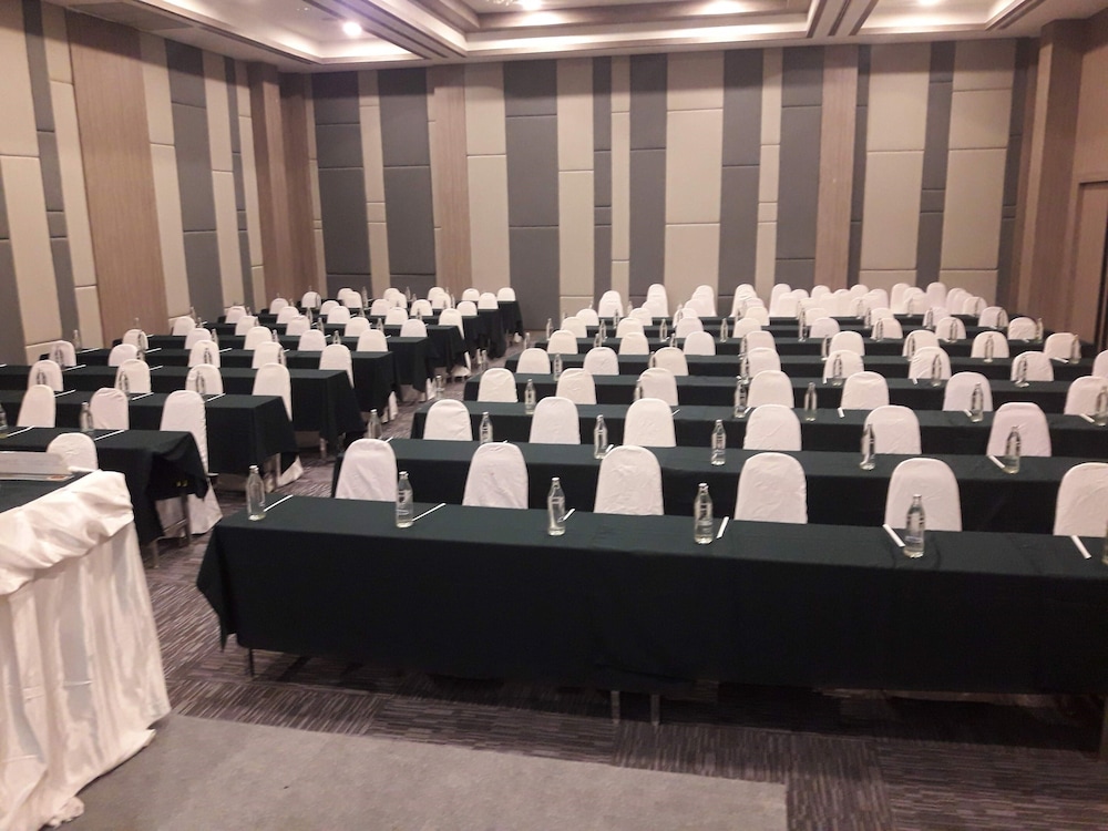 Le Cassia Hotel 45/49