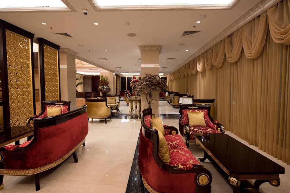 Myko Hotel And Convention Center Makassar 54/64