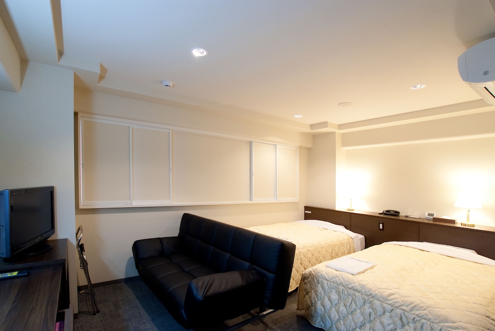 Hotel Aston Plaza Himeji 12/30