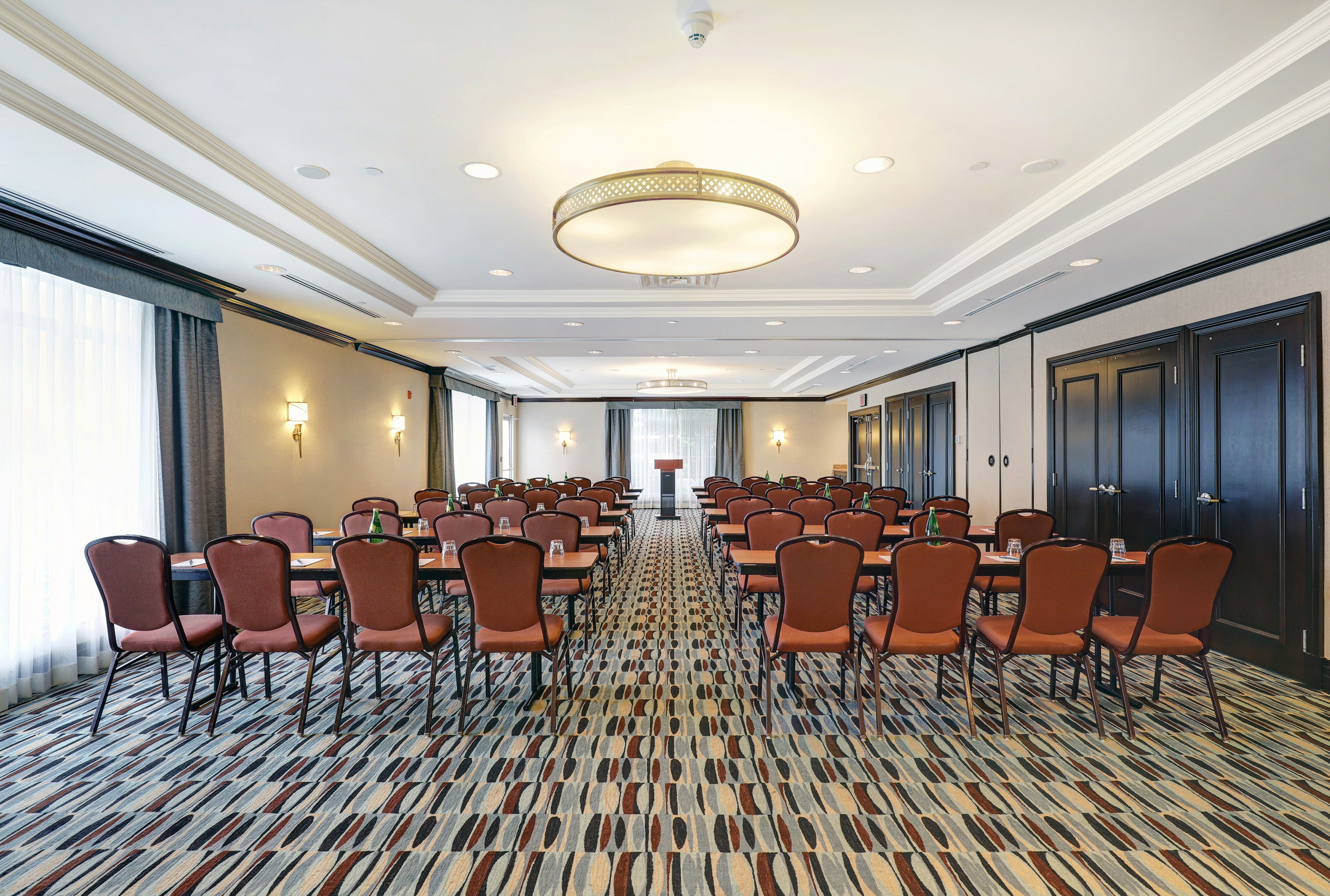 Homewood Suites by Hilton Cambridge-Waterloo, Ontario 15/20