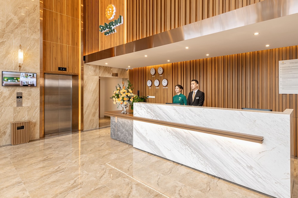 Selegend Hotel 5/50