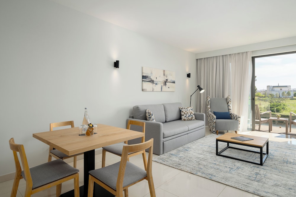 Agua Hotels Riverside 29/49