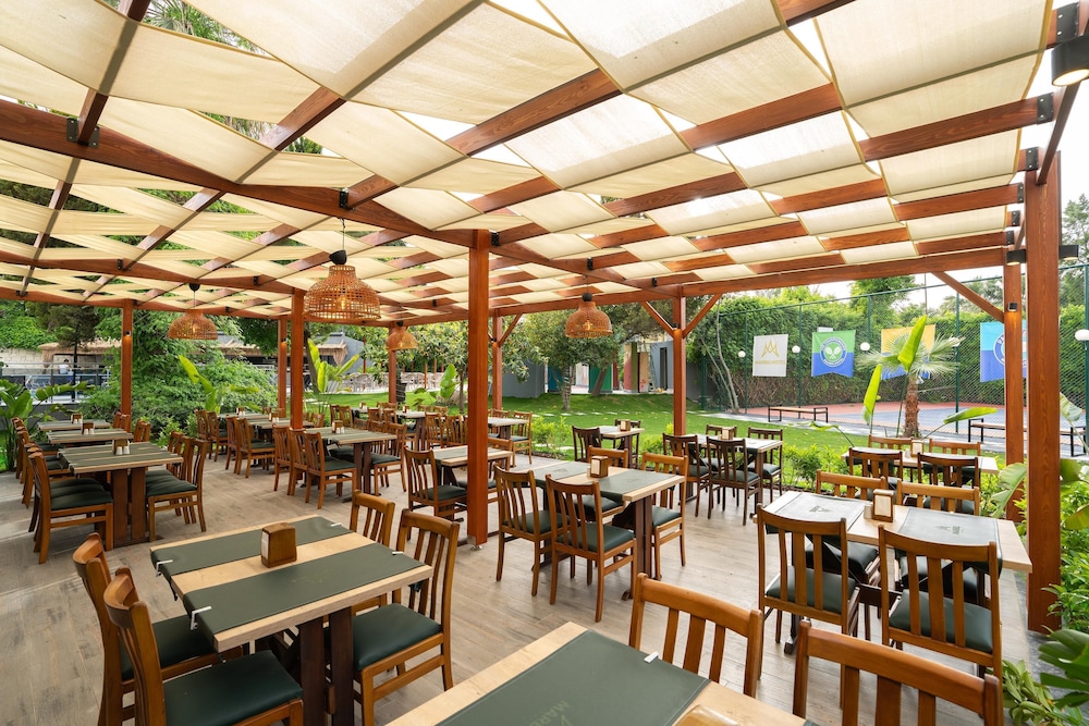 Marbel Hotel 42/60