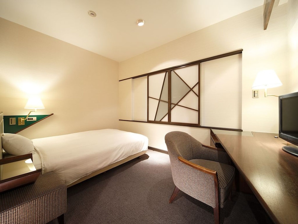 HOTEL NEW OMI 11/59