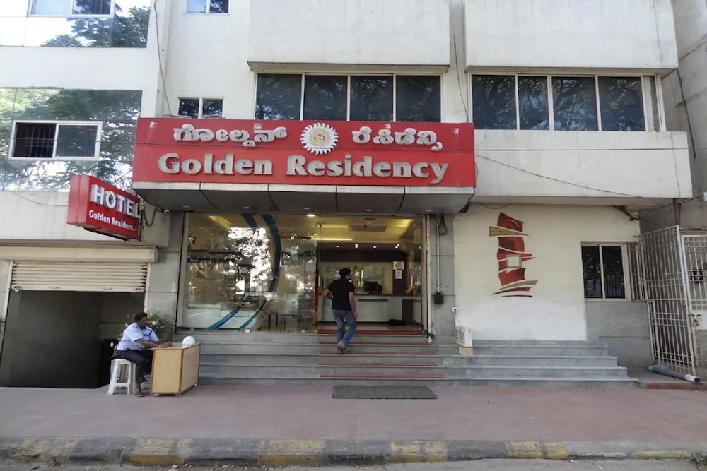 GOLDEN RESIDENCY 8/50