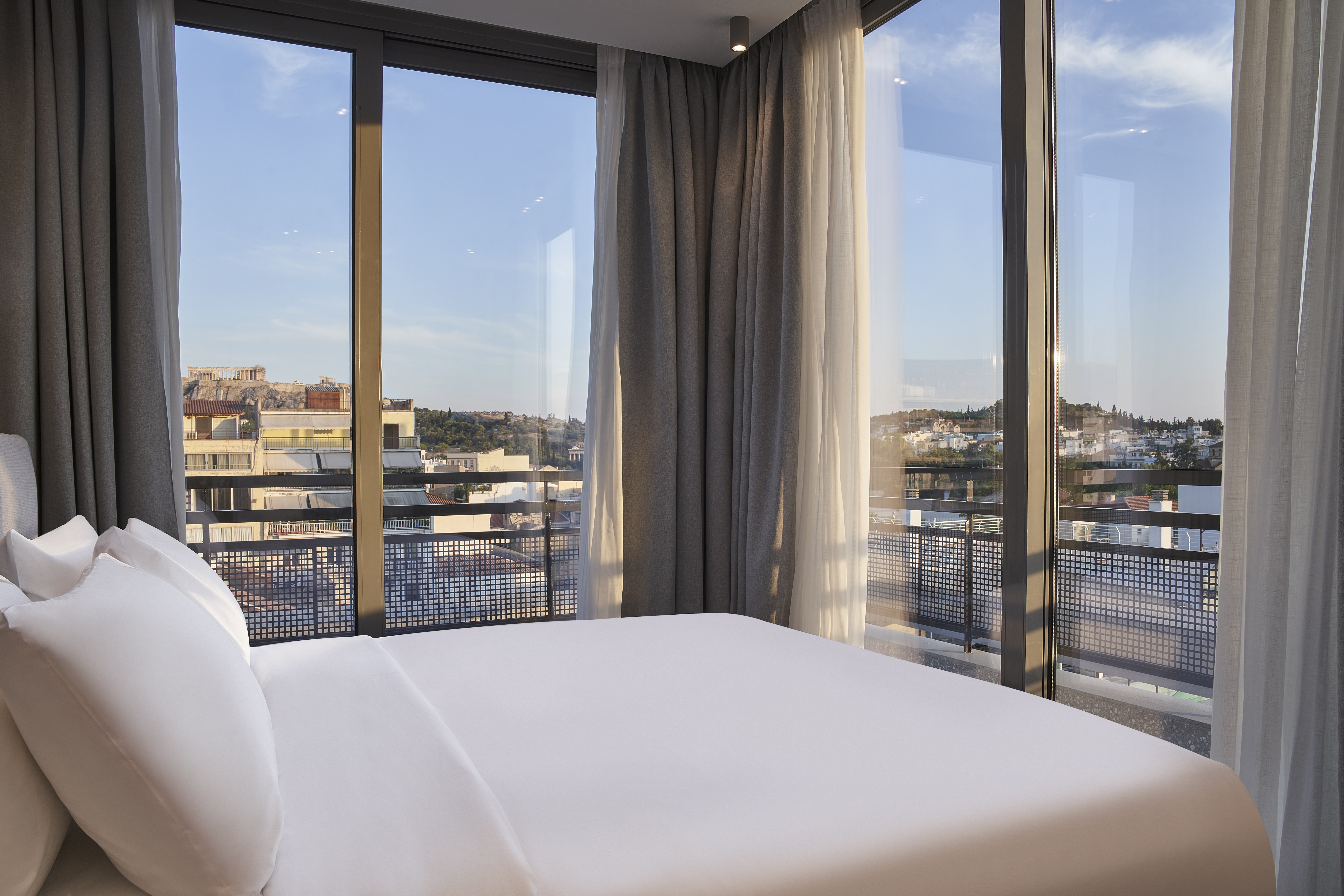 Suite, Acropolis View