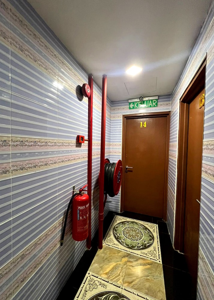 Shah Alam Business Hotel 38/49
