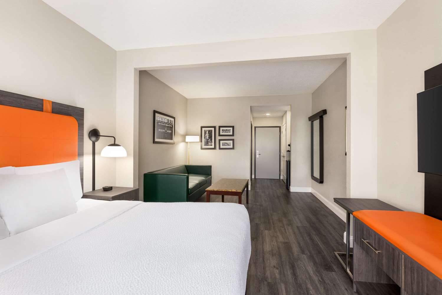 La Quinta Inn And Suites by Wyndham Mt. Laurel - Philadelphia 18/62