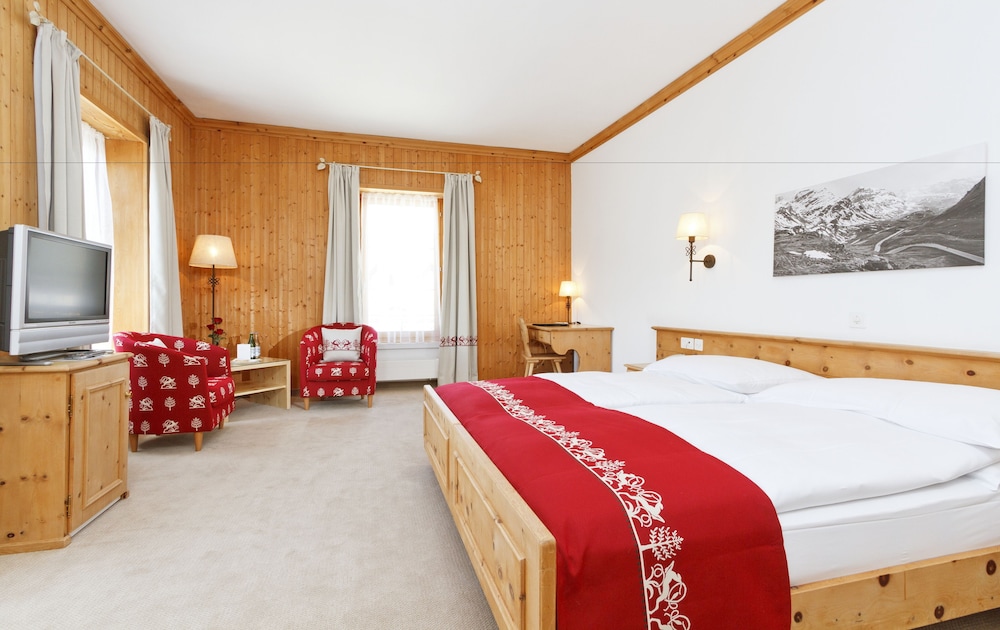 Edelweiss Swiss Quality Hotel 20/48