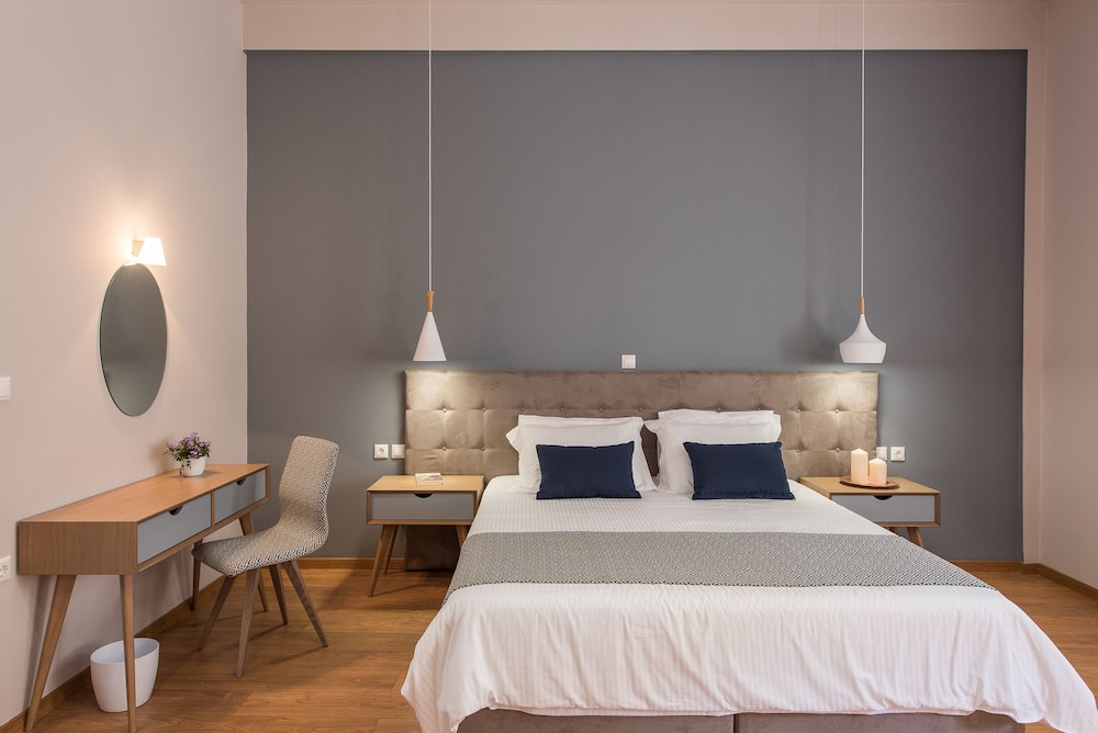 Bluebell Luxury Suites 14/42