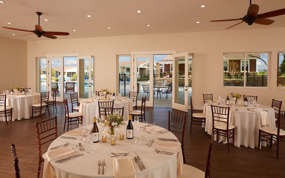 Carter Creek Winery Resort & Spa 24/39