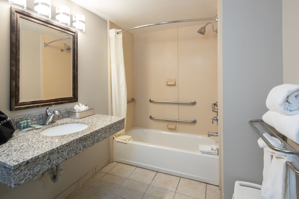 Best Western Inn & Suites San Mateo - San Francisco Airport 10/29