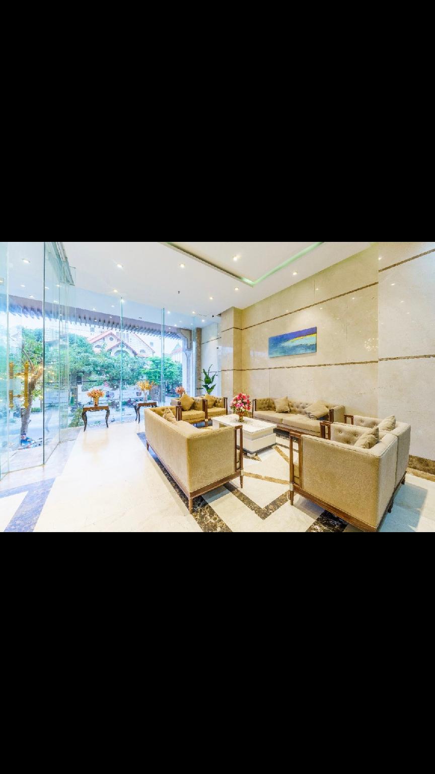 ROSETTA HOTEL 3/23