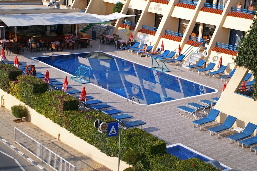 Napa Prince Hotel Apartments 36/50