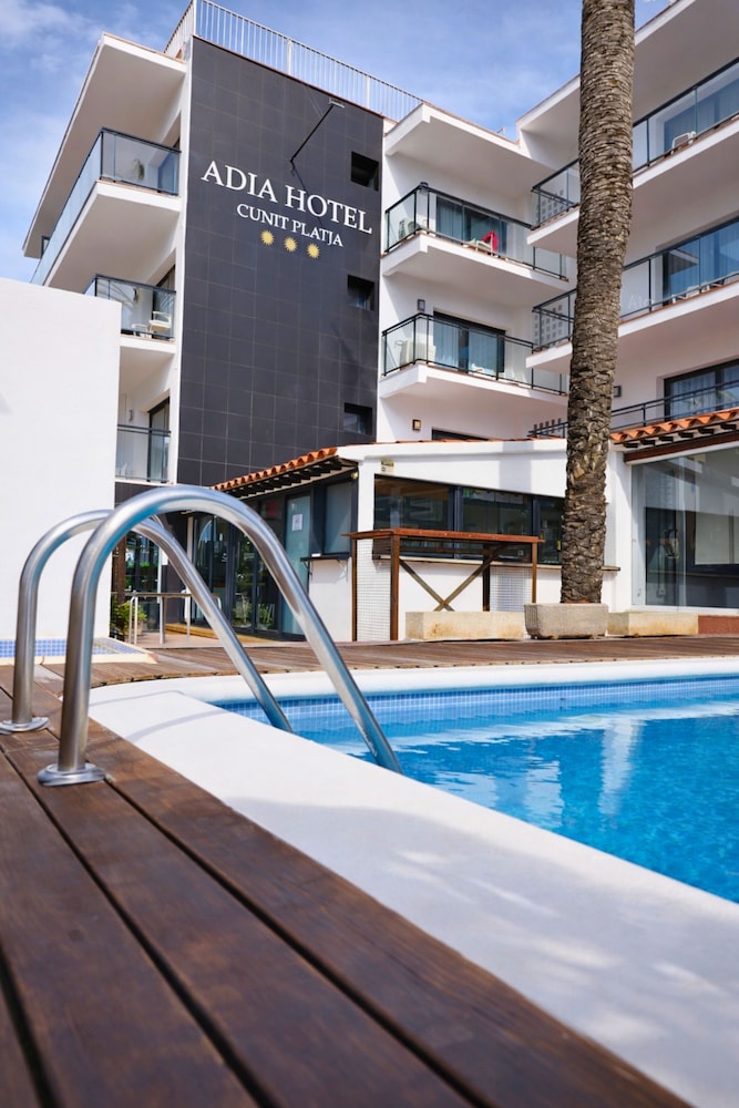 Adia Cunit Playa 7/50