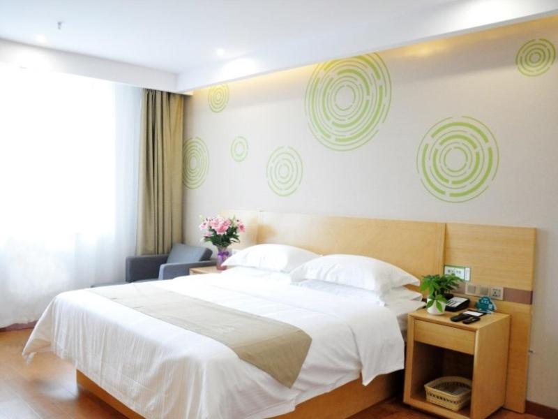 GreenTree Inn Henan Jiaozuo Mengzhou Huifeng Road Express Hotel 17/35