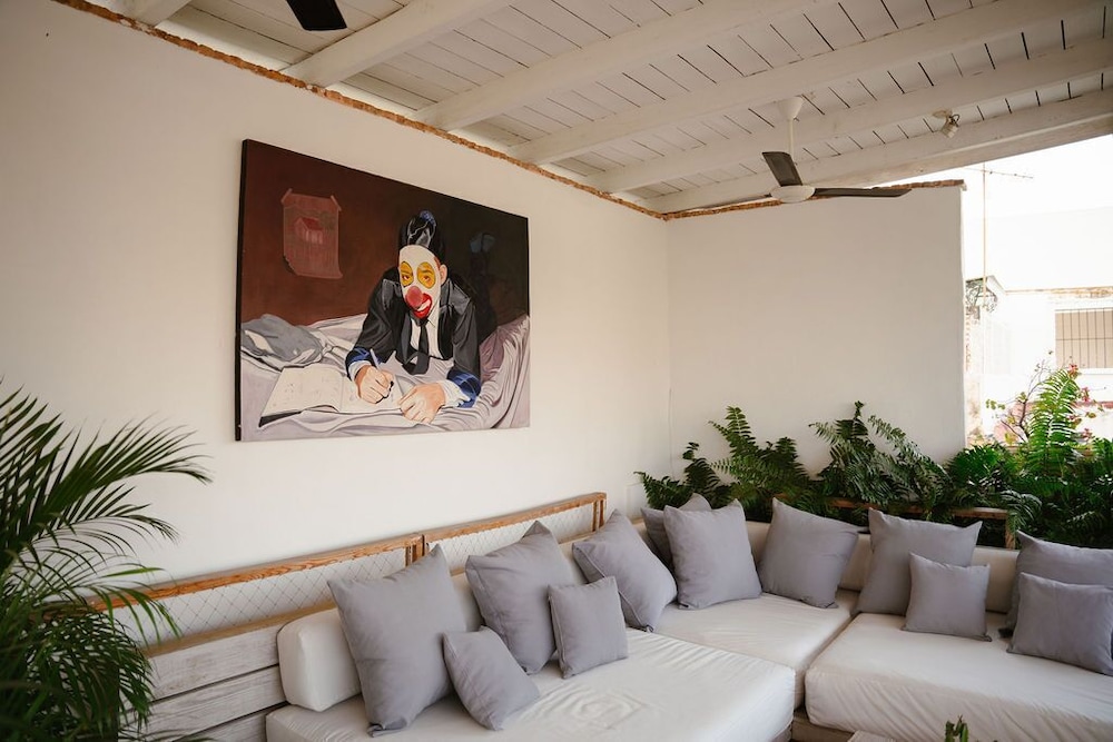 Billini Hotel 52/75