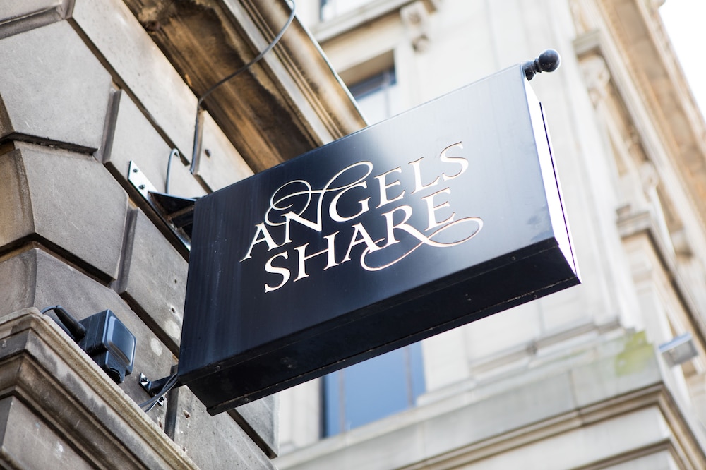 Angels Share Hotel Ex Hudson 32/65