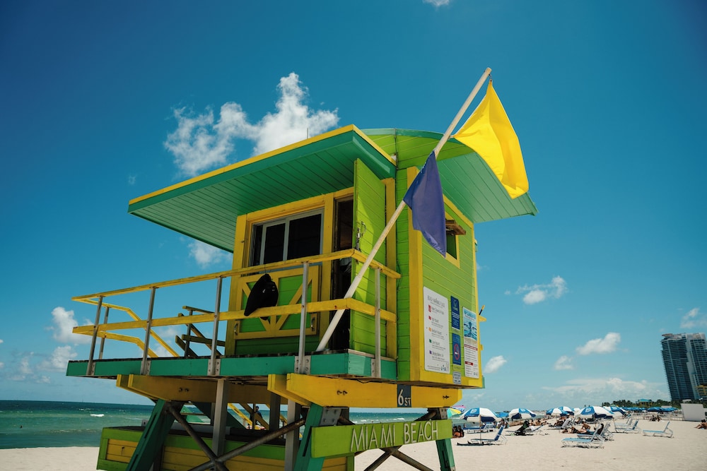 Iberostar Waves Miami Beach 9/60