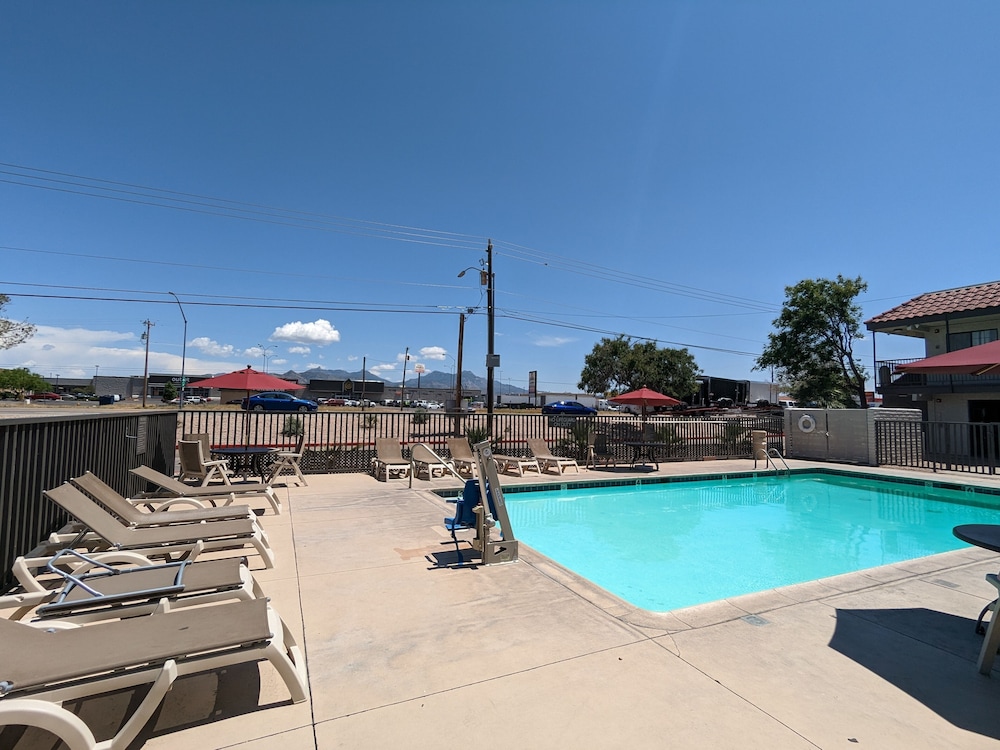 Motel6 Kingman, AZ - Route 66 East 55/63