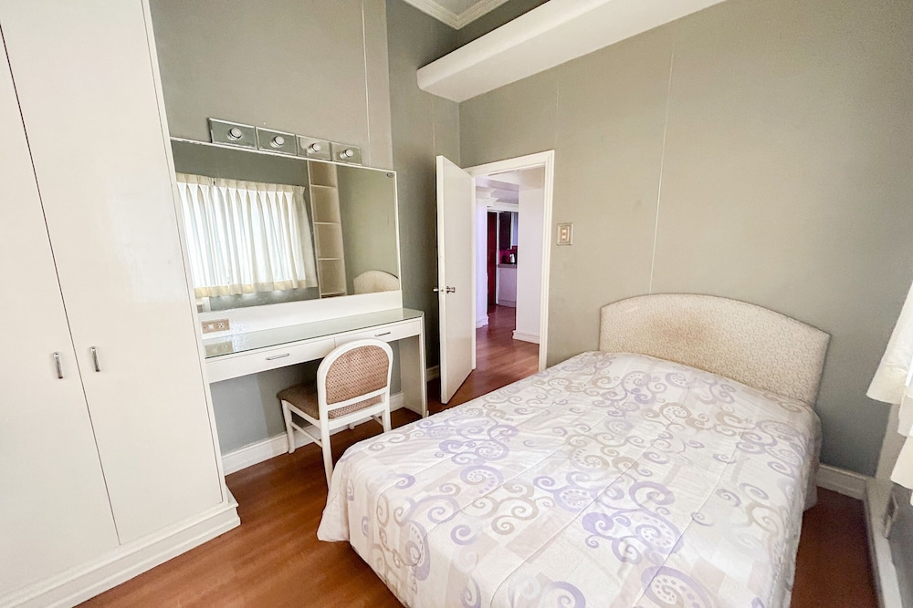 Sunette Tower Suites Makati City Center 28/75