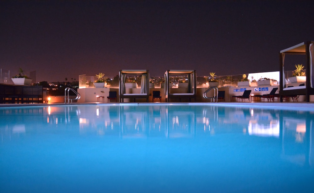 Grand Hotel Tijuana 3/77