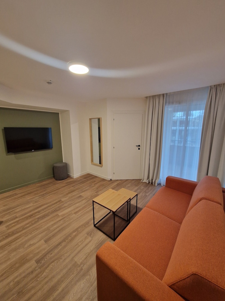 Appart Hotel Marianne 26/48