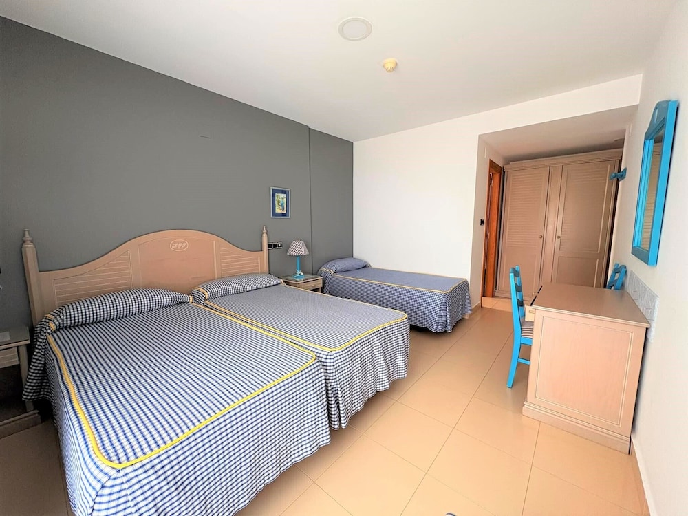 Hotel Pineda Playa 12/48