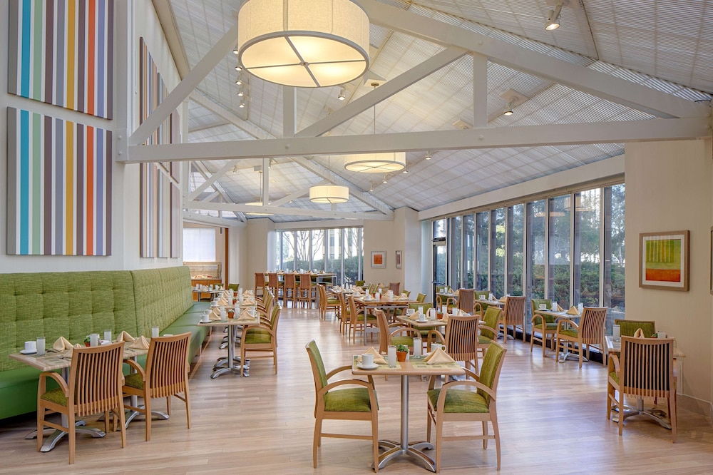 DoubleTree by Hilton Hotel Houston - Greenway Plaza 47/59