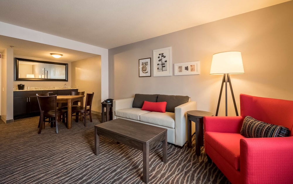 Country Inn & Suites by Radisson, Rochester-Pittsford/Brighton, NY 14/24