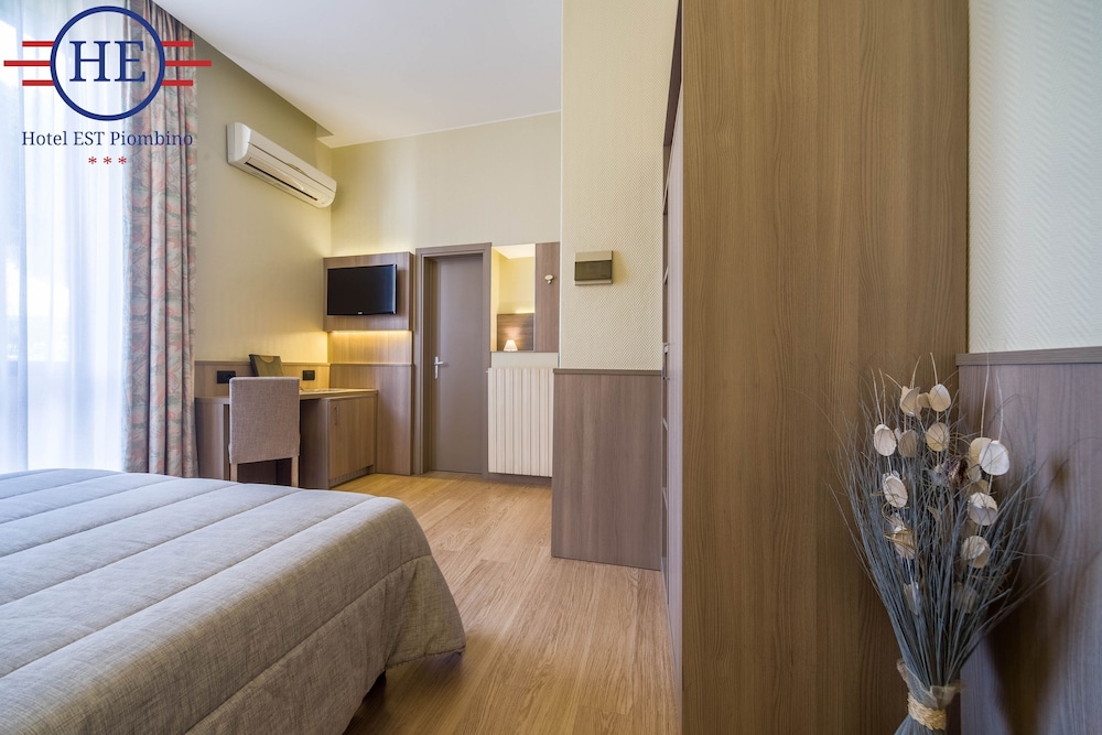 Hotel Est 5/42