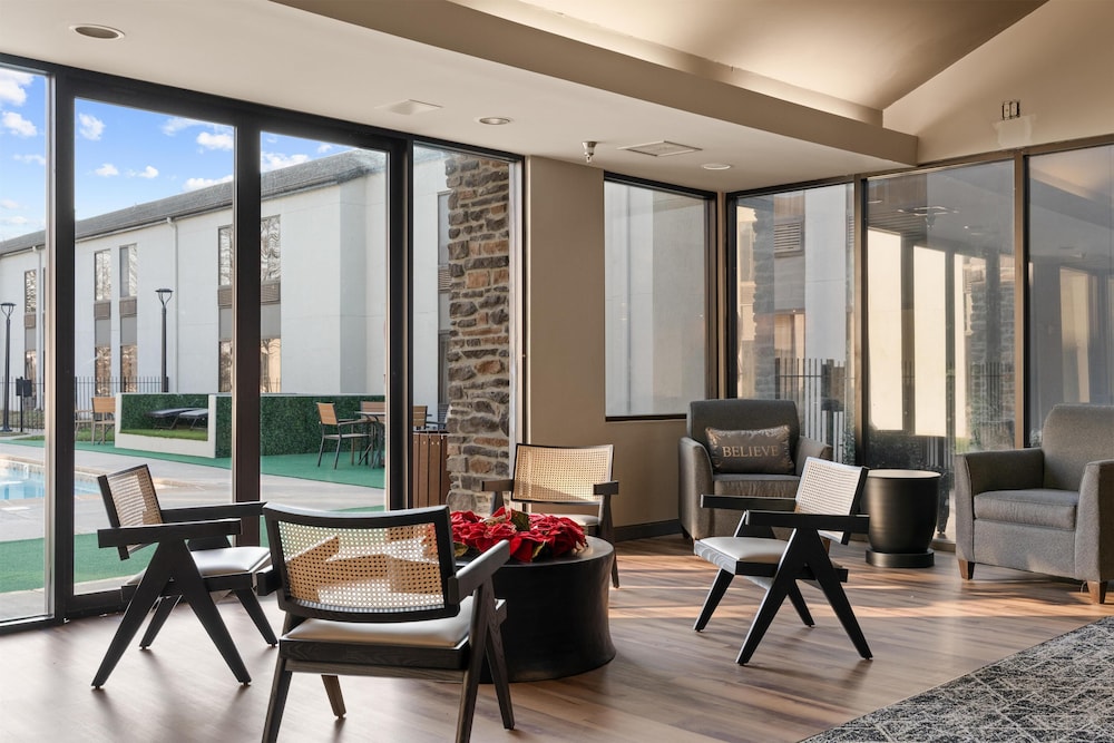 Best Western Courtview Hotel 49/68