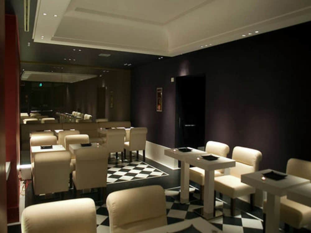 restaurant-cafeteria