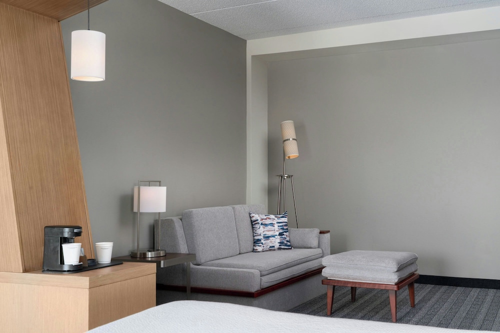 Suite, 2 Queen Beds, Sofa, Accessible, Courtyard By Marriott Fayetteville Fort Bragg Spring Lake 8/8