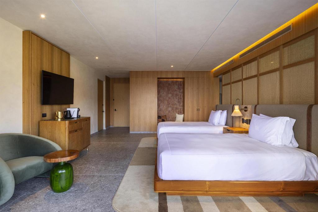 2 Bedrooms, Suite, with View, Private Infinity Pool