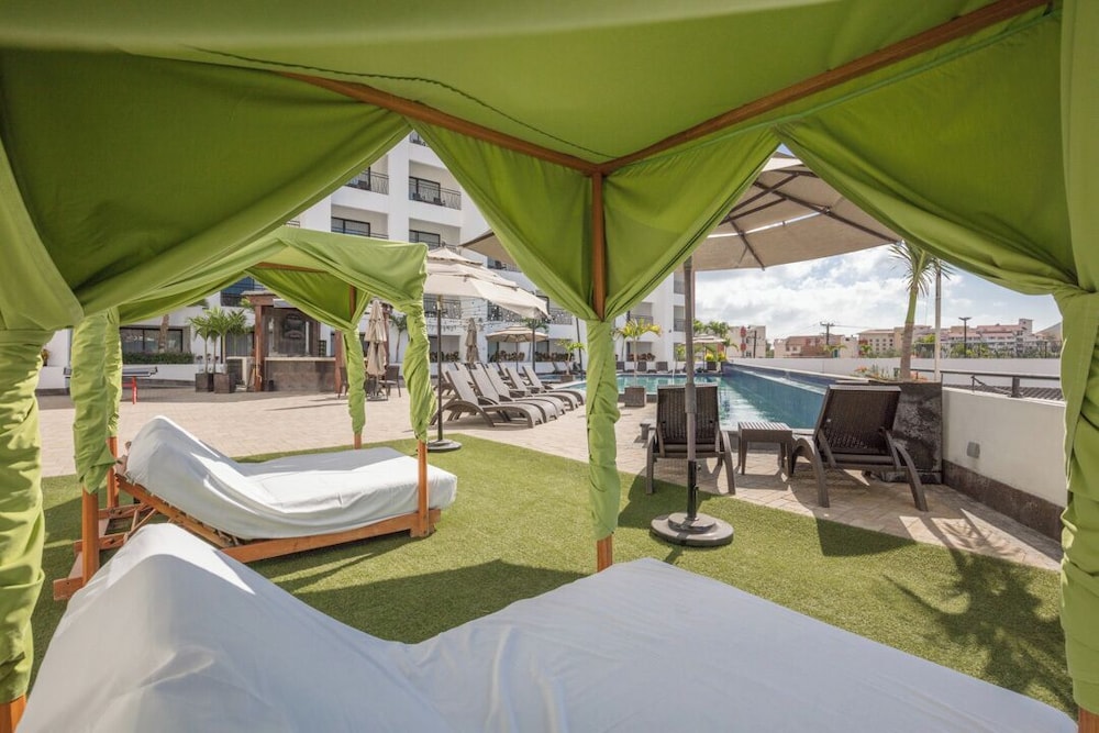 Medano Hotel and Spa 71/72